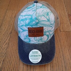 NWT! Legacy Beach House Wave Pattern Hat